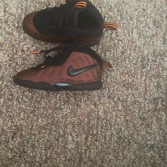 Nike shoes size US 8C ,Uk 7.5, 14cm color brown black - Picture 3 of 6